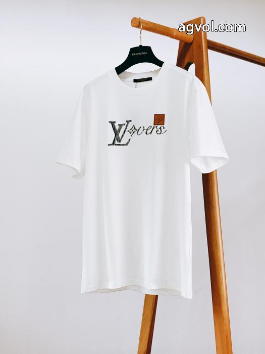 ルイ ヴィトン人気急上昇中 2026 今季超人気新作登場コピー 商品 販売半袖Tシャツ_0_2