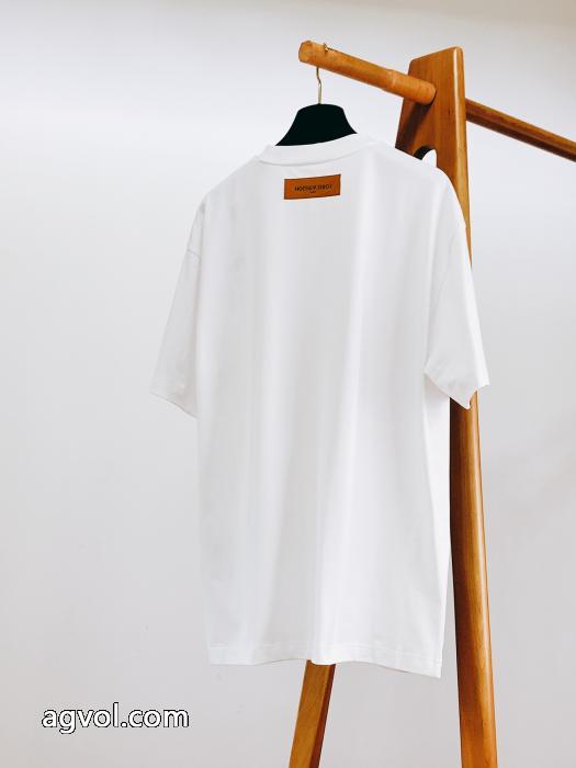 激安 ブランド 通販半袖Tシャツ新作入荷定番人気 2026夏季 使い勝手の良さルイ ヴィトン_0_3