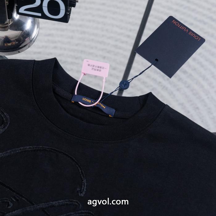 LOUIS VUITTONコピー ブランド 通販半袖Tシャツ絶対欲しい  大好評シリーズ エレガント系スタイル_0_2