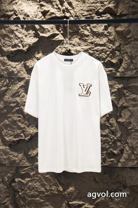 最安に挑戦 精製加工 人気販売コピー ブランド 販売LOUIS VUITTON半袖Tシャツ_0_0