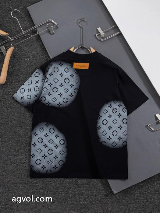 ブランド コピー ショップ半袖TシャツLOUIS VUITTON完売寸前 超人気最新作 今買い得_0_3