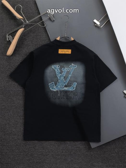 ファション性の高い 今季は色を使った注目新品 新品保証ブランド コピー  LOUIS VUITTON半袖Tシャツ_0_0