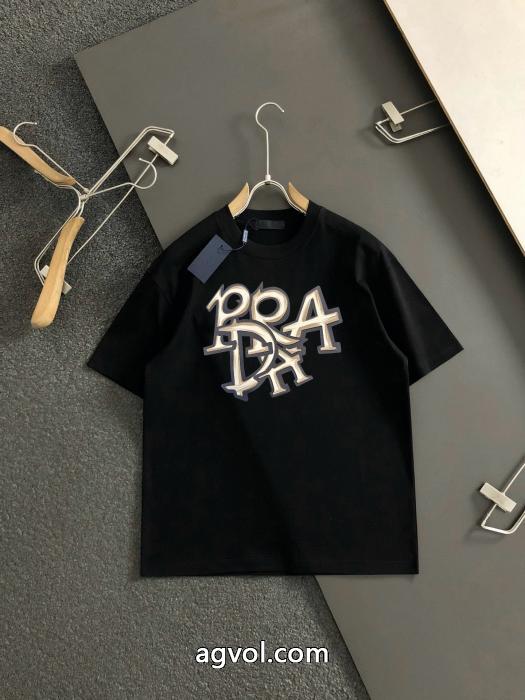PRADA 2026ブランド コピーコスパ最強新作におすすめ 破格値大放出 着まわし力抜群半袖Tシャツ_0_3