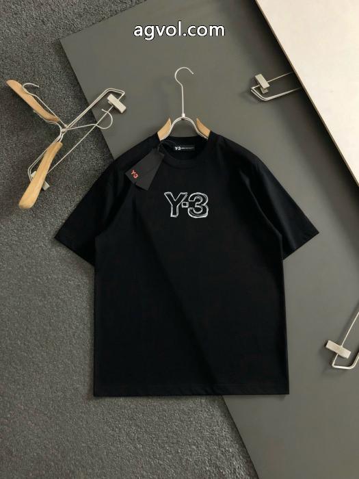 Y-3限定生産品 海外販売開始 軽やかな印象半袖Tシャツコピー ブランド 通販 安心_0_2