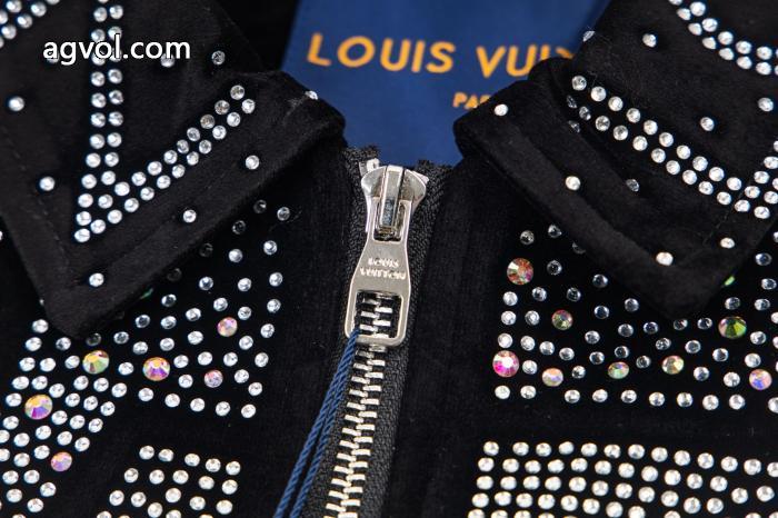 スーパー コピー どこで 買えるLOUIS VUITTON軽やかな印象 新作限定セール 数量限定 VIP価格コート_0_4