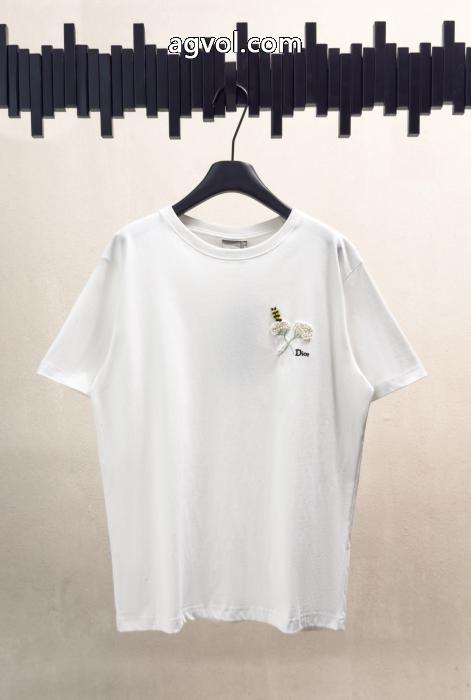 話題の新作到着！ 少量再入荷 ランキング商品 半袖Tシャツコピー 商品 販売DIOR_0_0