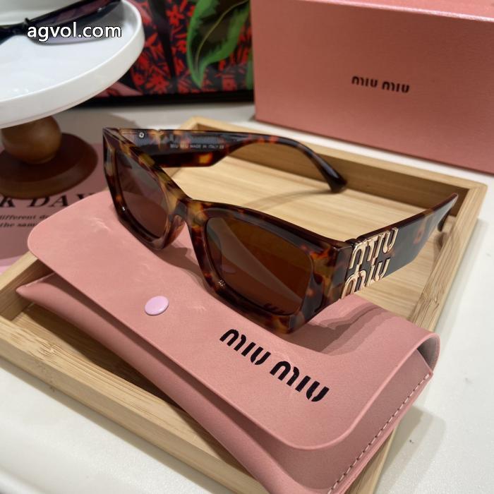 スーパー コピー 品MIUMIUサングラス人気商品最新作 ファッションスタイル 期限限定！_0_4