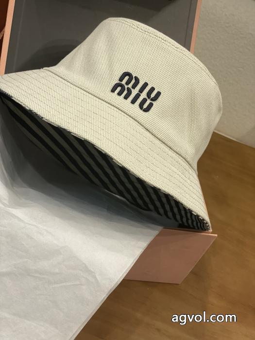 帽子通販 ブランドおすすめ大人かわいい着こなし 最落なし! 希少! VIPセール限定品ミュウミュウ.._0_2