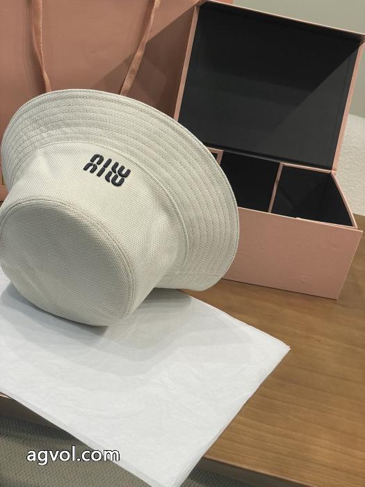帽子通販 ブランドおすすめ大人かわいい着こなし 最落なし! 希少! VIPセール限定品ミュウミュウ.._0_3