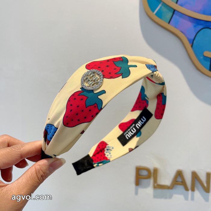 ミュウミュウアクセサリー高級感のあるデザイン 激安即発 売上ランキング1位ブランド コピー 品.._0_2