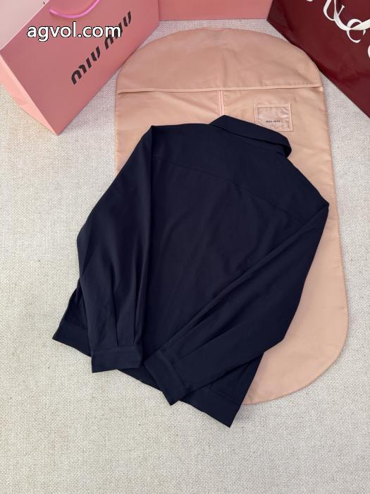 MIUMIUコピー 商品 ブランド人気セール260%新品 大人気セール 肌触りの良いサラりとシャツ.._0_3