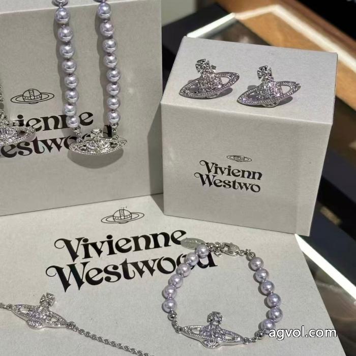 新作すぐ届く 話題が沸騰中 最旬アイテムVIVIENNE WESTWOODアクセサリーブランド 激安.._0_2