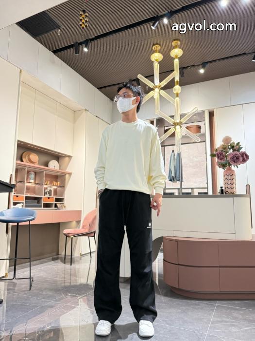 スラックスバレンシアガ話題となった 魅惑のセクシー美 限定特大セールブランド 偽物 激安 通販._0_4