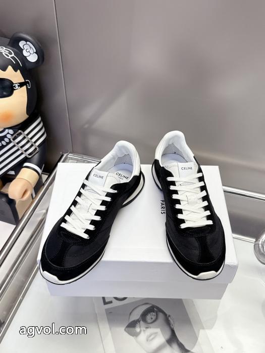 ブランド コピー完売間近超人気 お目立ち度の高い新品 気品たっぷりスニーカーCELINE._0_2