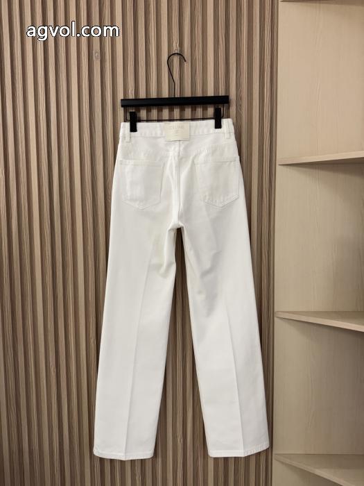 ブランド コピー 販売 &nbsp;ジーンズ2026新品入荷 スタイルUP効果あり 再入荷が嬉しいCELINE._0_1