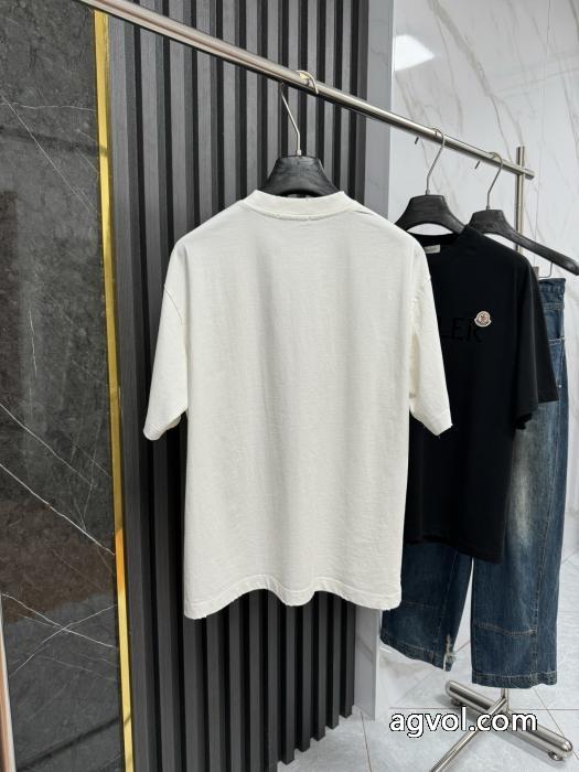 MONCLER稀少*新品登場 若い世代に評判がいい お得セール偽 ブランド サイト半袖Tシャツ_0_2
