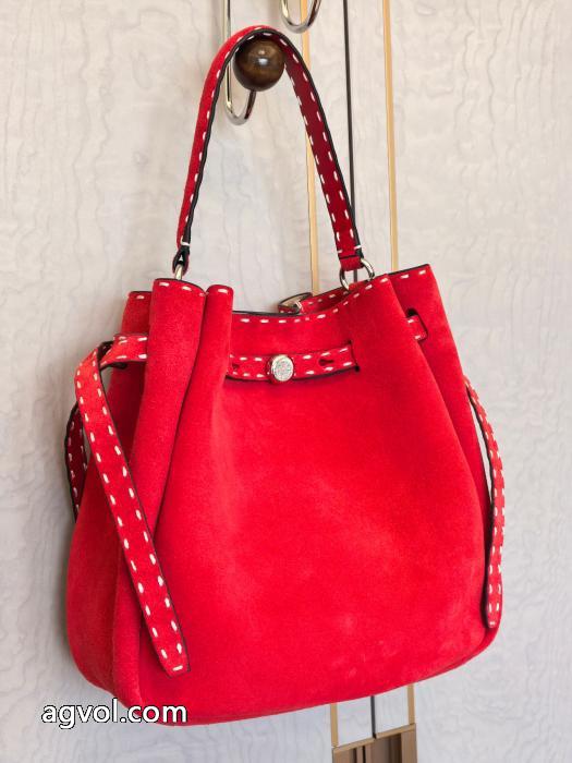 人気上昇中 着るだけオシャレ上級者 最新で男性にもお勧めブランド コピー s 級バッグTory Burch.._0_3