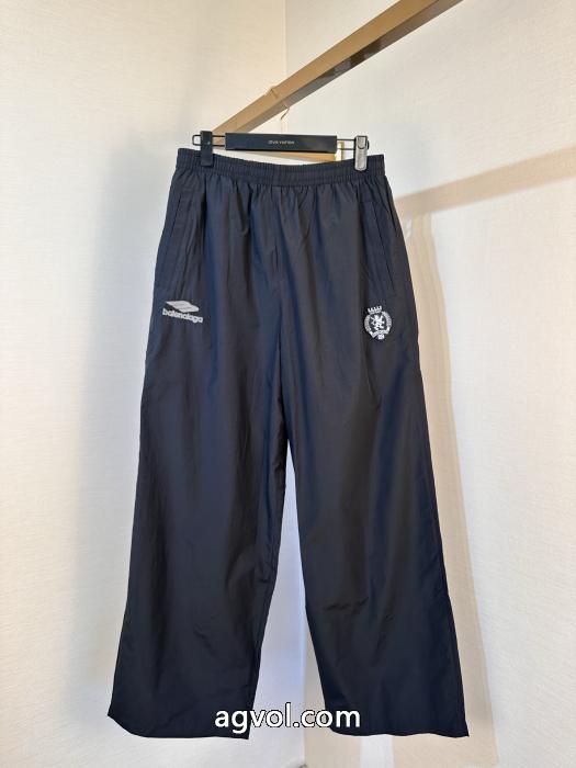 派手 ：比较华丽的 2026の定番アイテム 最新の品&nbsp;&nbsp;&nbsp;&nbsp;スラックスbalenciagaブランド コピー 専門店._0_0