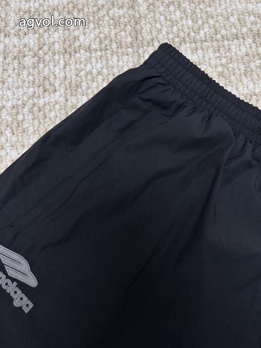 派手 ：比较华丽的 2026の定番アイテム 最新の品&nbsp;&nbsp;&nbsp;&nbsp;スラックスbalenciagaブランド コピー 専門店._0_2