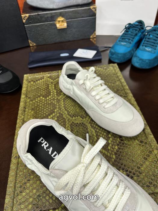 スニーカー偽 ブランド 購入プレミアム品質 ハイクォリティ 絶対欲しい PRADA._0_5