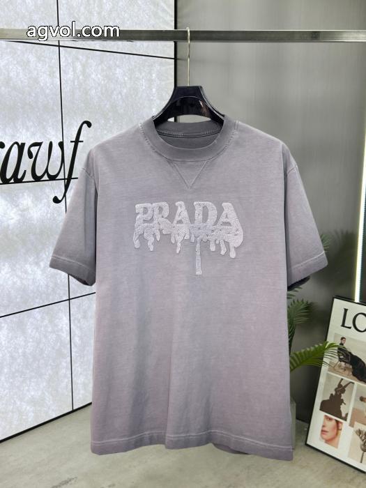 Tシャツプラダブランド 偽物 激安 通販最安値！  お手頃価格でGET 高級感ある大人の._0_0