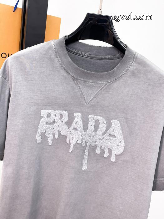 Tシャツプラダブランド 偽物 激安 通販最安値！  お手頃価格でGET 高級感ある大人の._0_2