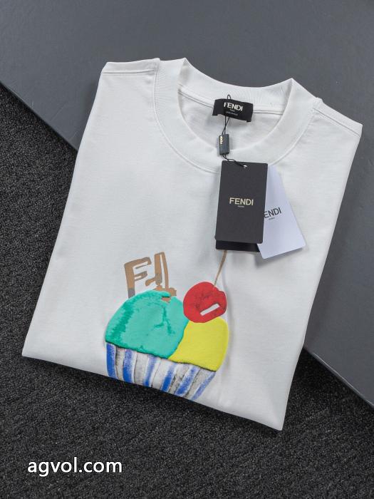 限定SALE 高品質限定アイテム 海外限定モデル 新作激安 ブランド 通販FENDI半袖Tシャツ_0_0