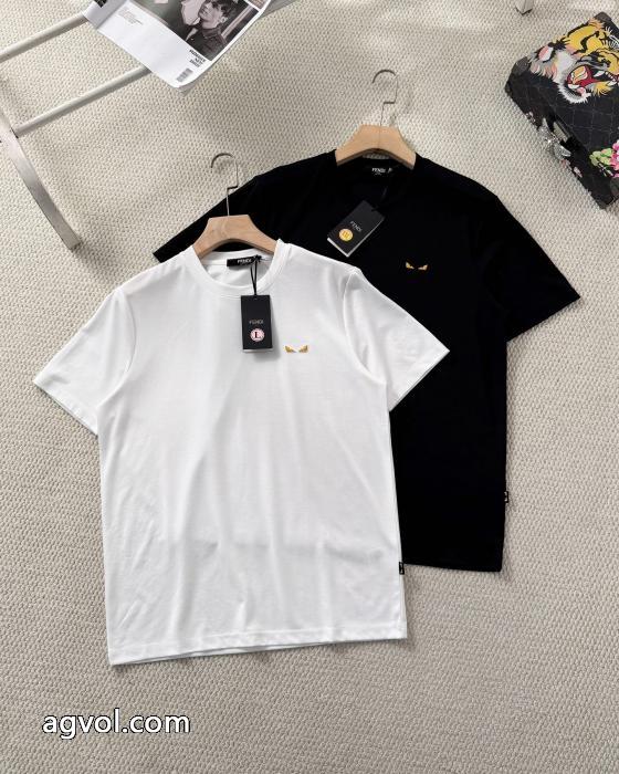 正規品保証 最終価格セール 2026ss トレンドブランド コピーフェンディ半袖Tシャツ_0_4
