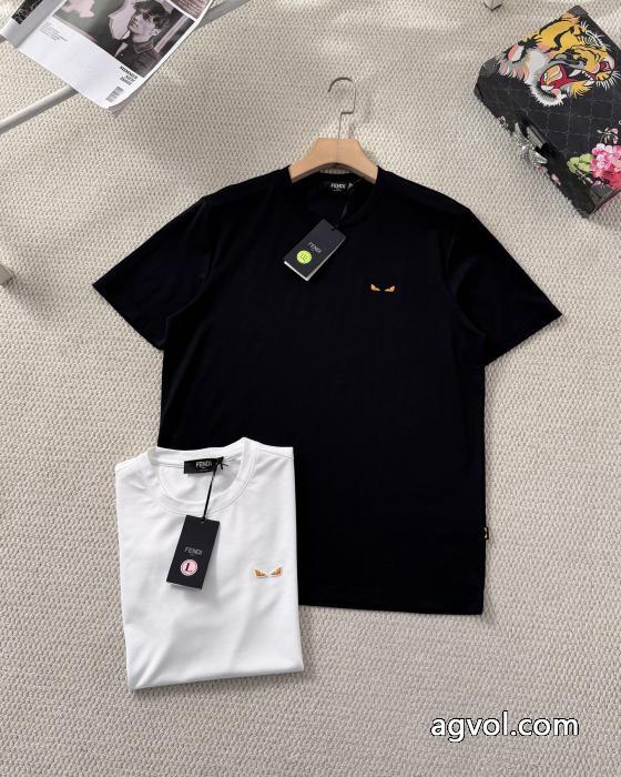 季節の人気アイテム 最安値新品 上質上品FENDIブランド コピー 販売半袖Tシャツ_0_3