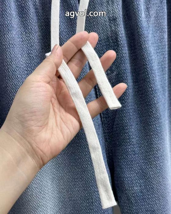 注目作品 お買得セール オシャレさんお勧め!FENDIジーンズコピー ブランド 販売_0_1