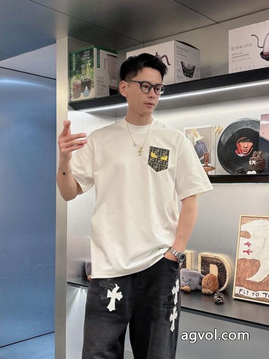 スーパーコピー2026半袖Tシャツ新作限定大人でお上品 お気に入り 最新商品即完売必至FENDI_0_0