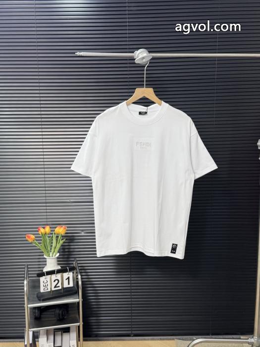 ブランド スーパー コピー 通販2026年最注目の 安心の激安通販 2026新品セール半袖Tシャツフェンディ_0_4