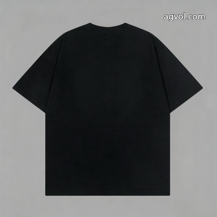抜群の吸汗性 高品質限定アイテム 高感度アイテム偽物 ブランド 激安セリーヌ半袖Tシャツ_1_3