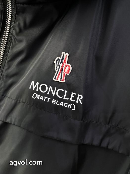 ジャケットMONCLERブランド コピー s 級人気通販 柔らかくて 遂に再入荷_0_2