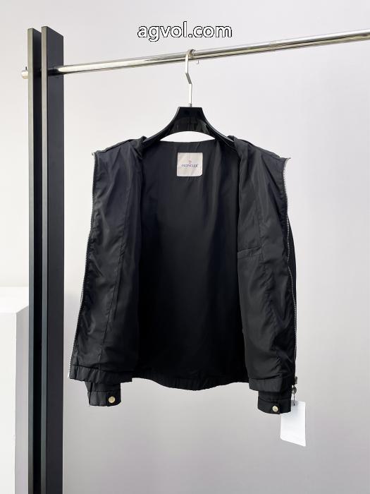 ジャケットMONCLERブランド コピー s 級人気通販 柔らかくて 遂に再入荷_0_3