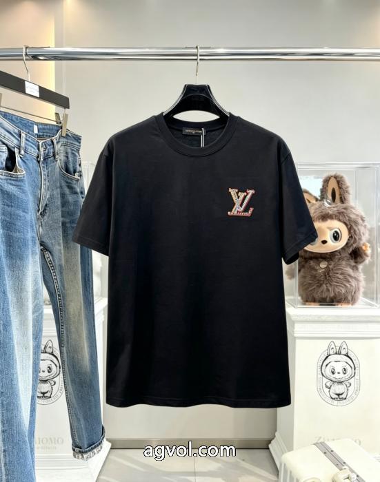 ルイ ヴィトンコピー ブランド 通販半袖Tシャツ大人のブランド 超軽量 抜群な新鮮度_0_1