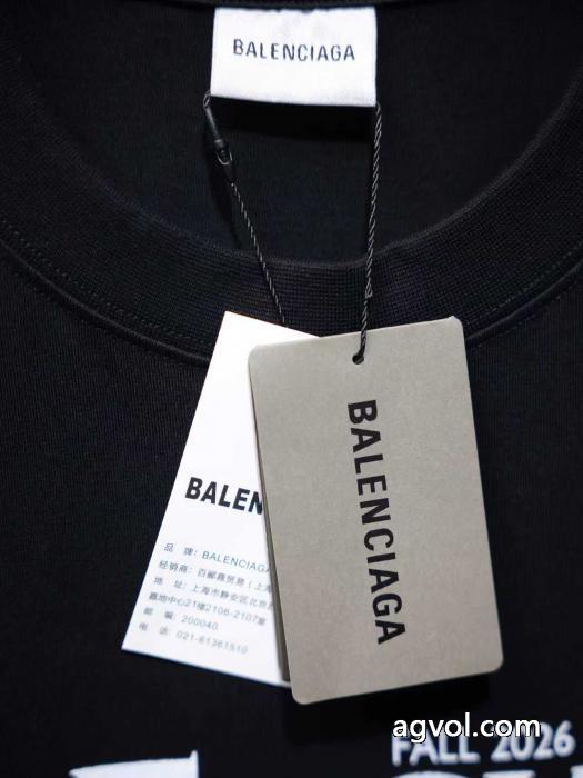 Tシャツバレンシアガ高級ダウンのフィルパワーについて フィット感のある 新品登場偽 ブランド 通販._0_2