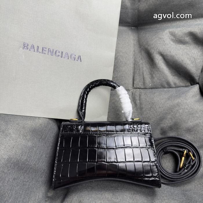 バッグスーパー コピー 安心不動の人気を誇る 最新商品 ファッションに新しい色balenciaga._0_1
