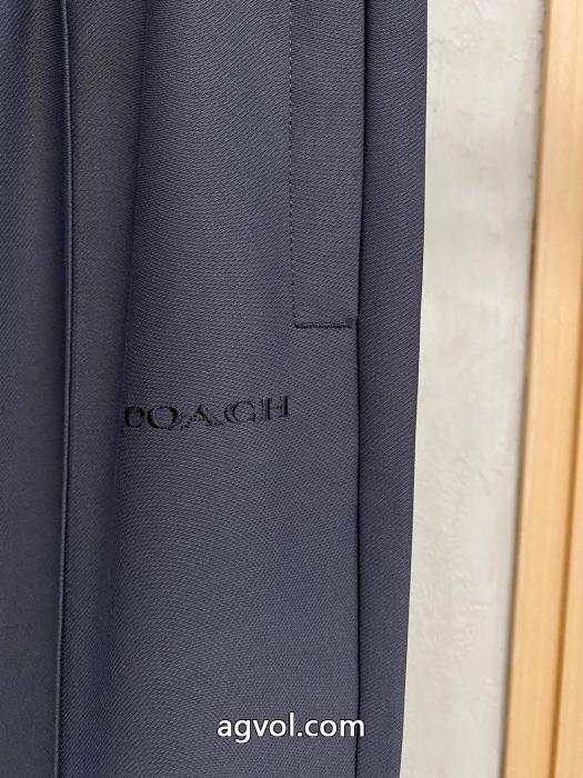 ブランド コピー 優良店ロゴが美しい これで決まり 豊富な色揃えCOACHスラックス.._0_4