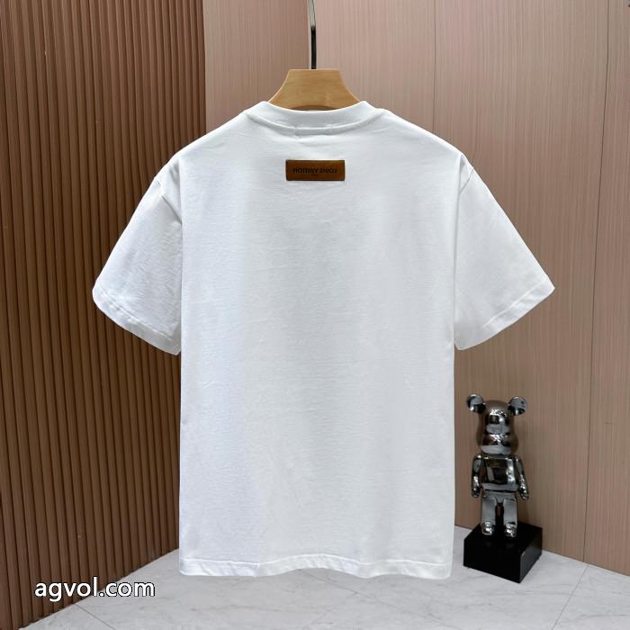 ルイ ヴィトンブランド スーパー コピー 通販完売続出 2026人気品 SALE多色Tシャツ._0_1