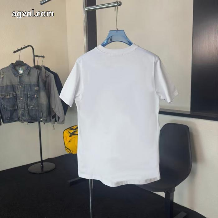 最先端ファション 品質保証 話題沸騰中PRADA半袖Tシャツブランド 通販店_0_0