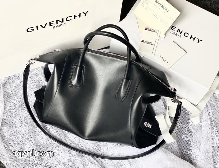 GIVENCHY 2026ブランドコピー&nbsp;バッグ大人っぼい 人気雑誌掲載 無造作._0_1