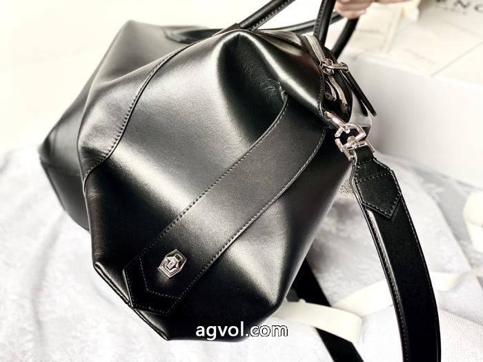GIVENCHY 2026ブランドコピー&nbsp;バッグ大人っぼい 人気雑誌掲載 無造作._0_2