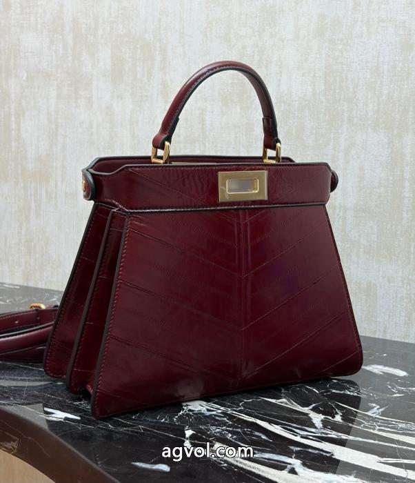 コピー 通販カジュアルの定番 性別関係なく人気 2026セール春夏人気品バッグFENDI.._0_1
