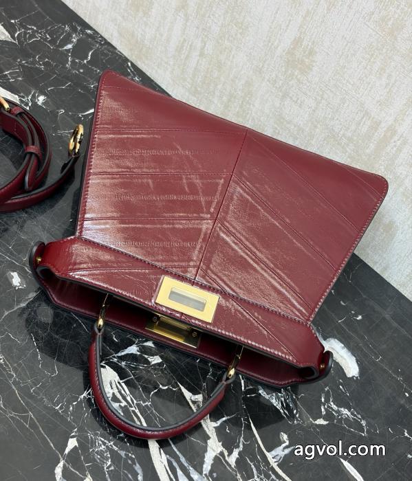 コピー 通販カジュアルの定番 性別関係なく人気 2026セール春夏人気品バッグFENDI.._0_4