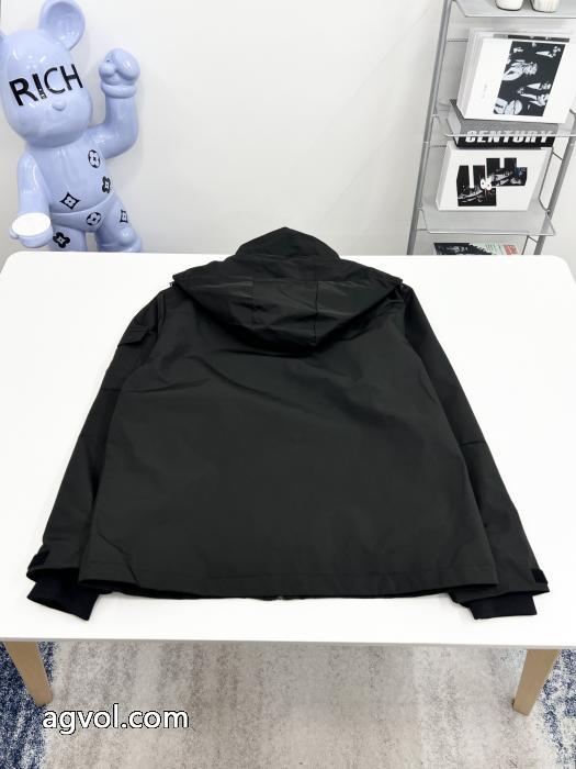 MONCLERジャケット通販 ブランド毎年大人気！2026 今季大注目 超人気最新作_0_2