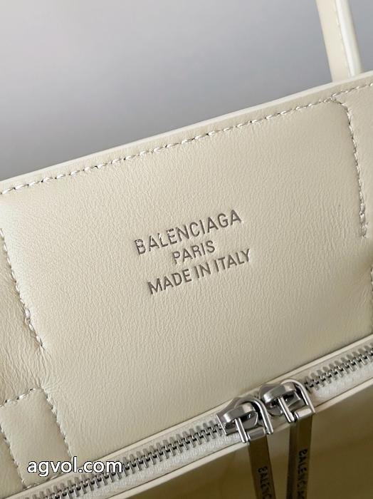 気要チェック 最近人気一番！ 即発送最新作2026 バッグ通販 ブランドbalenciaga._0_4