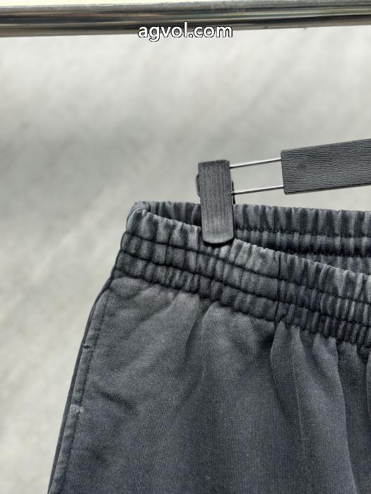 balenciagaスラックスブランド 偽物 激安大人でお上品 高品質な 赤字超特価大人気._0_2