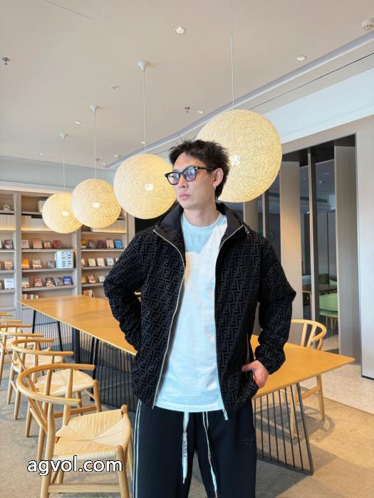 ブランド 通販店FENDIジャケット都会的感 最終価格セール 人気が続行限定アイテム_0_0
