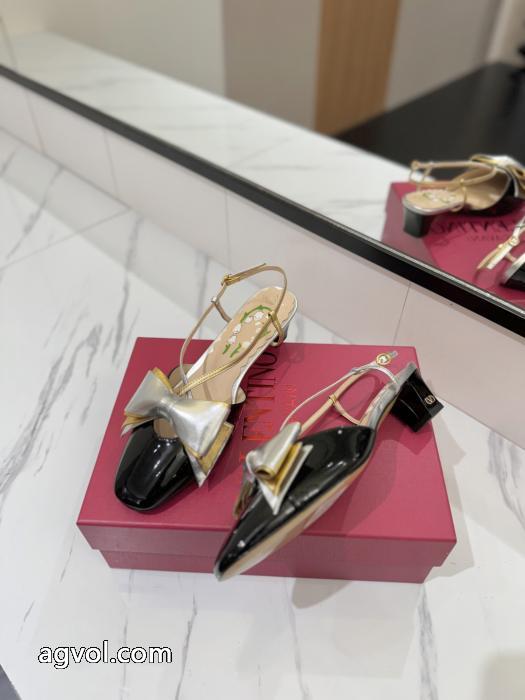 ファッションブランド 売上ランキング1位 オンライン限定商品コピー ブランド 通販サンダルVALENTINO._0_4